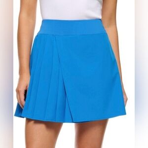 🔥🔥🔥NWT  LOLË Blue Asymmetrical Side-Pleated Tennis Skort